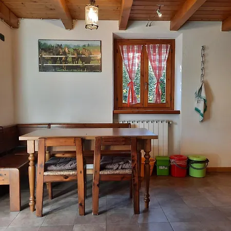 펜션 La Casetta Di Biancaneve Valtellina E Di